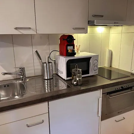 Pearl10 Next To The Daisies * Pieterlen